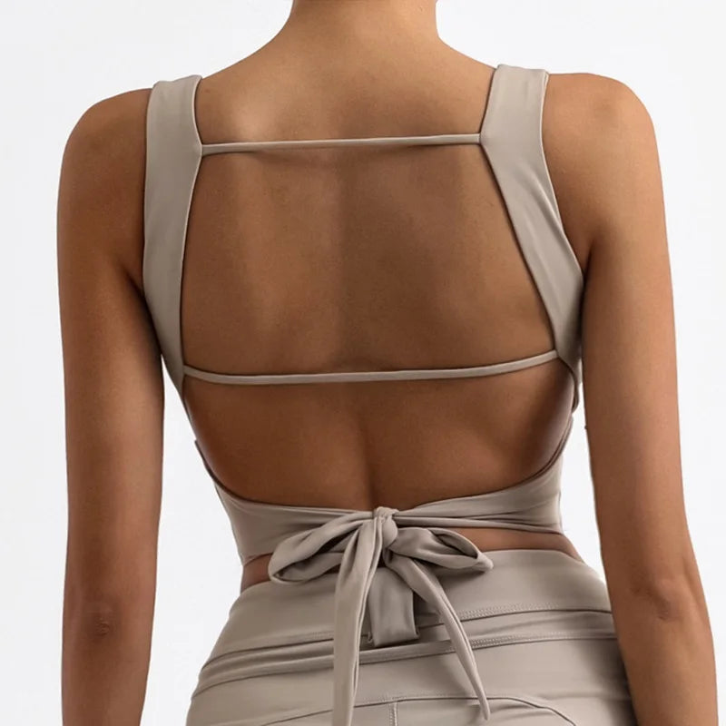 Curve-Tie Sculpt Sports Bra