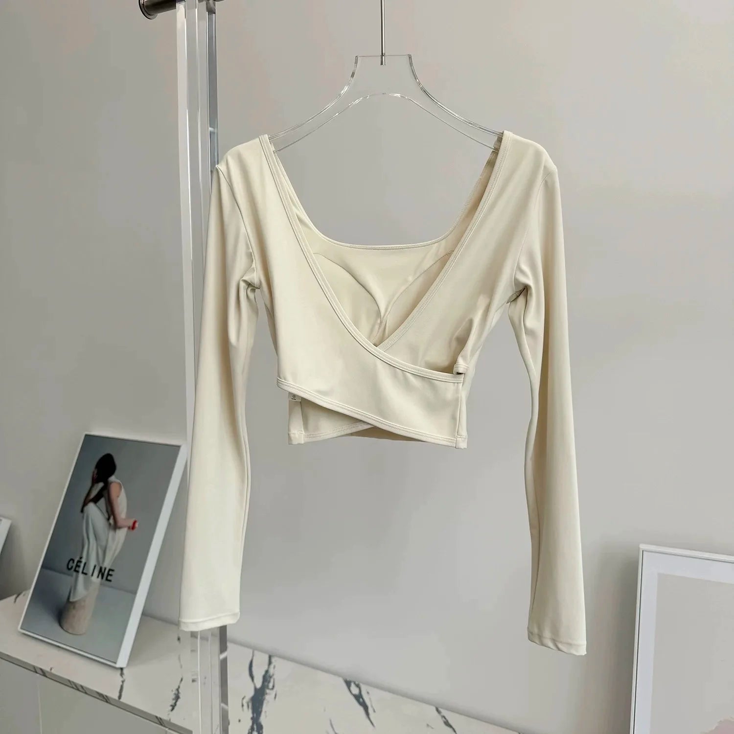 Fixed Chest Pads Crossed Back Yoga Clothes Tight Fitting Slimming Sports Long Sleeved Running Pula Fitness Clothes Tops Shirts