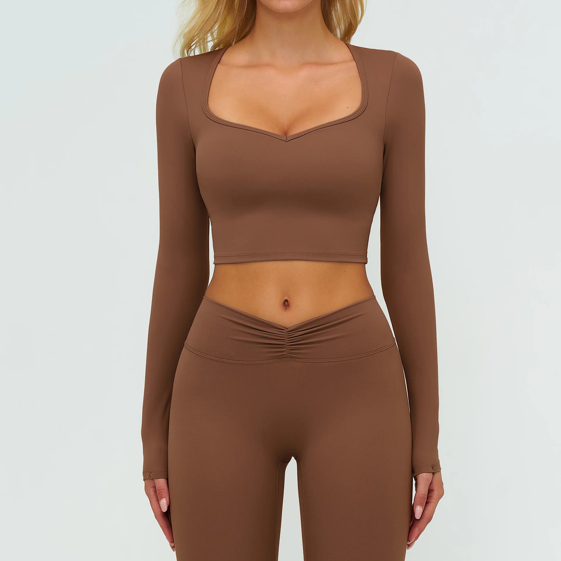 Motion V Performance Pullover